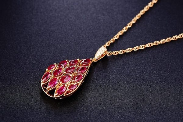 CONTORUR PALETTE RUBY KISSES 9,6G